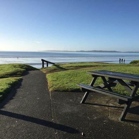 Orewa Beachfront Haven Buitenkant foto