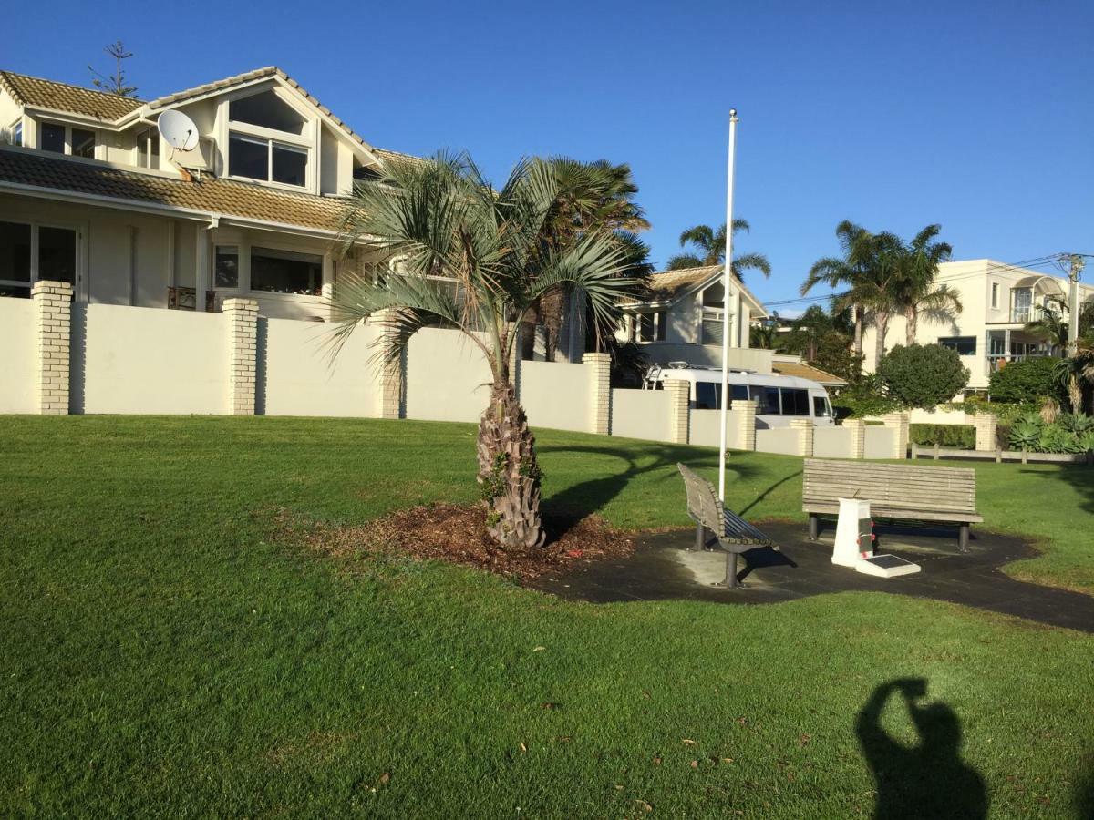 Orewa Beachfront Haven Buitenkant foto